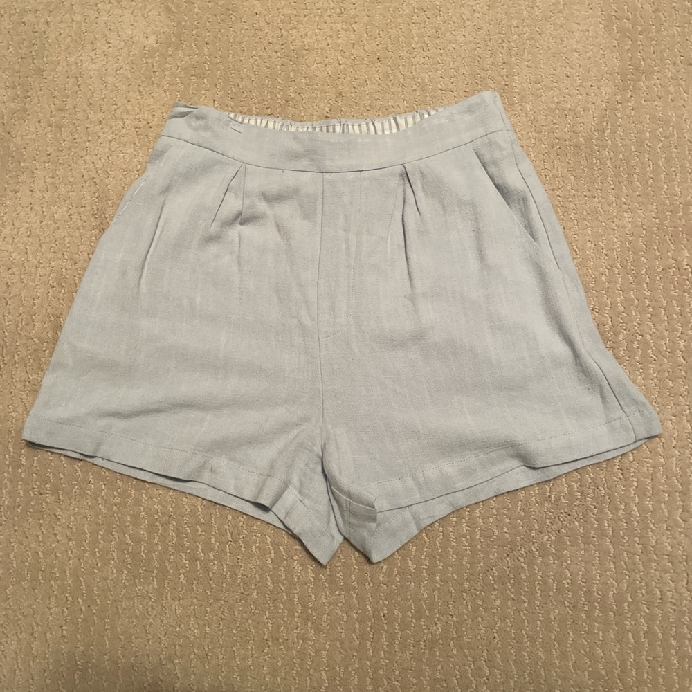 Altar’d State Laila Linen Trouser Shorts Light Blue Small